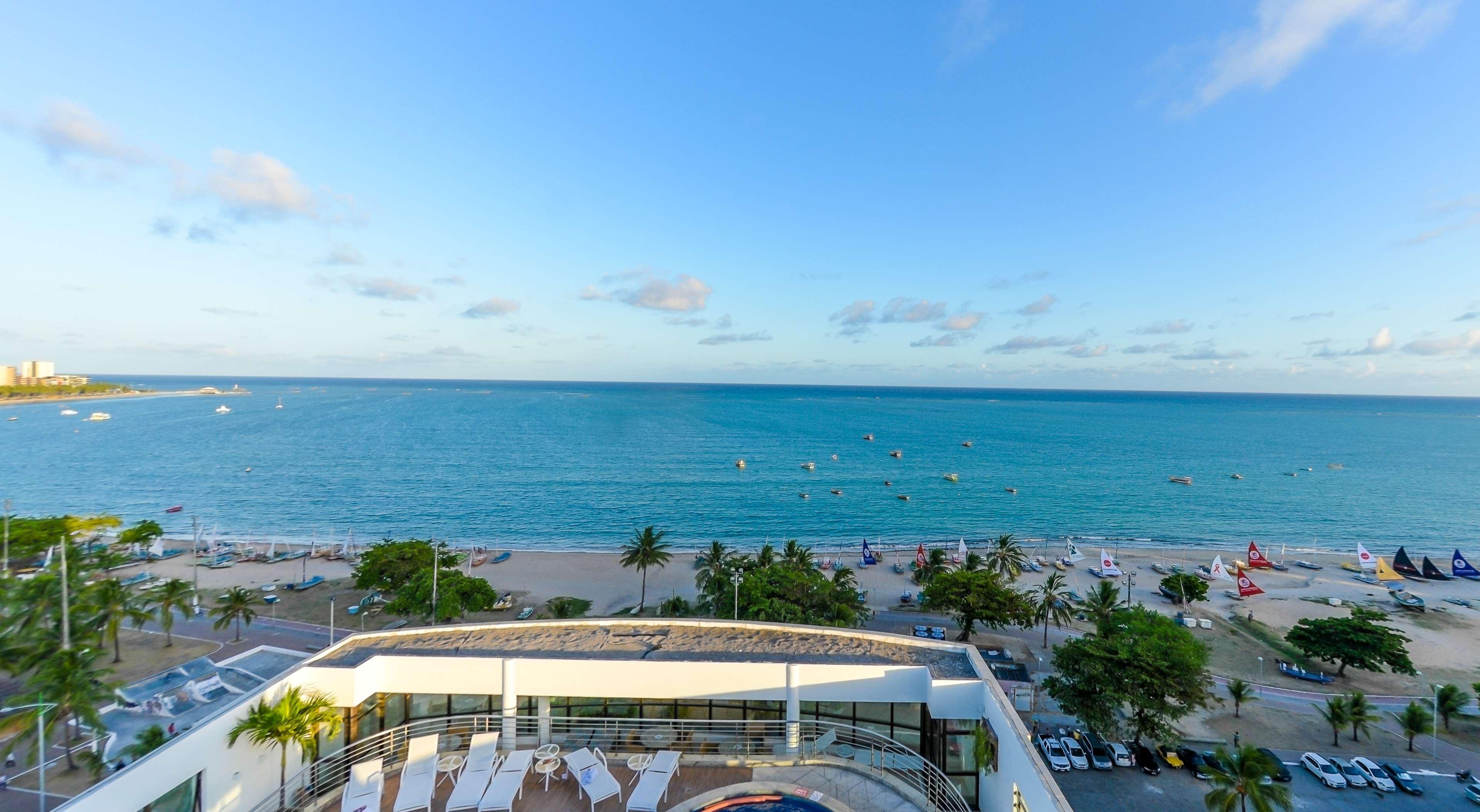 فندق بيست ويسترن بريمير ماسايو Maceió المظهر الخارجي الصورة View of the beach from the hotel