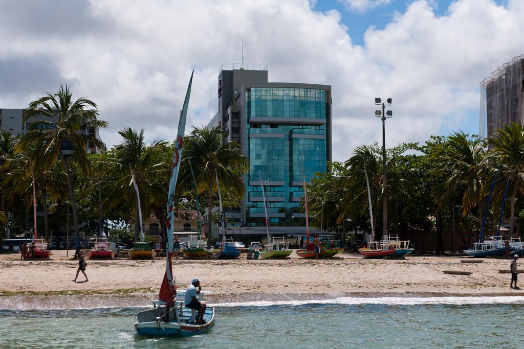 فندق بيست ويسترن بريمير ماسايو Maceió المظهر الخارجي الصورة The headquarters of the Central Bank of Comoros in Moroni